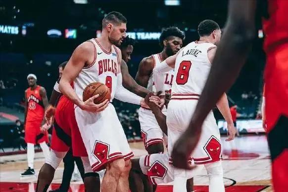 芝加哥公牛本赛季季后赛,芝加哥公牛雄鹿前瞻