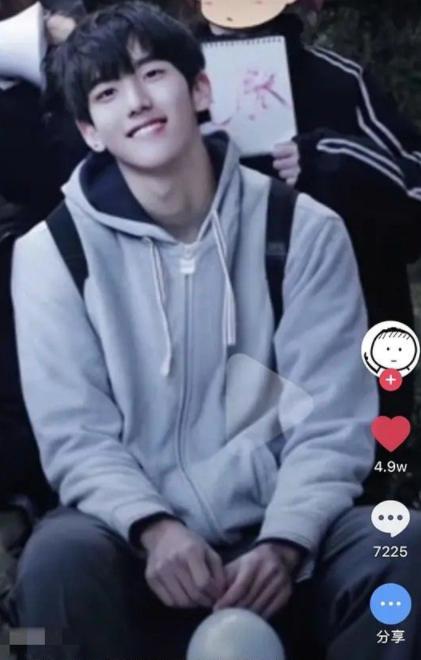 拯救娱乐圈的紫微星：从希望和幻灭之间，只用了一秒的时间