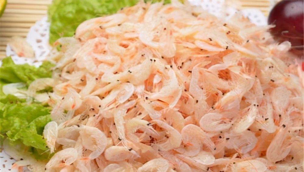 补钙误区三虾皮是补钙的最佳食物,虾皮补钙和牛奶补钙哪个更好