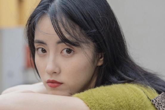 胡歌刘诗诗是唐人影视的艺人吗,以前的演员胡歌刘诗诗