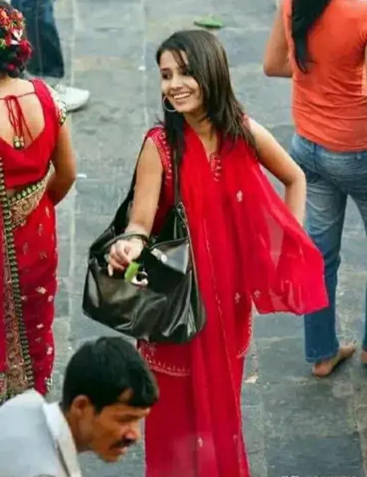 月收入2万在西藏,月收入1000元人民币在尼泊尔