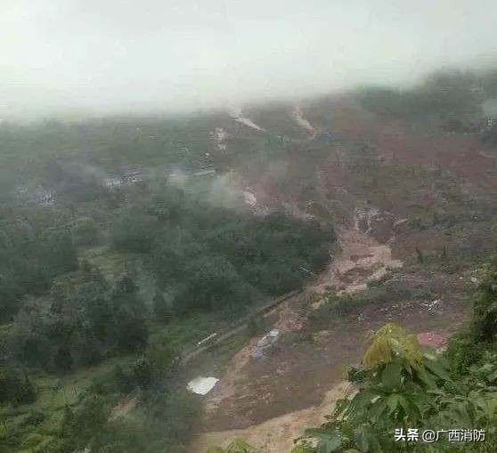 山体滑坡泥石流事故,山体滑坡事故中该如何处置和救援