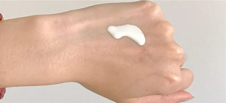 为什么很多女生化完妆会油腻？做好这两点，拥有清爽好肤感