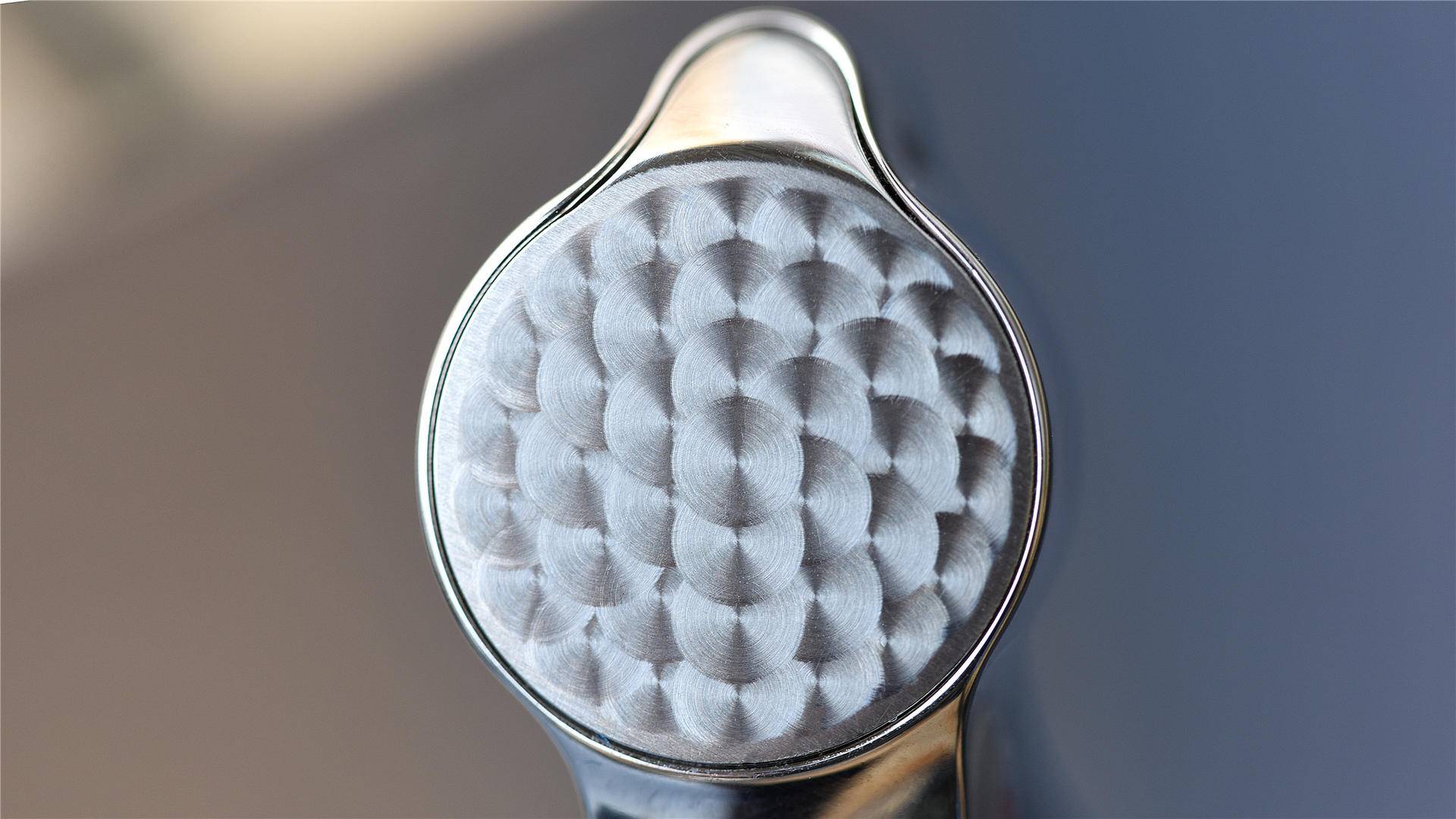 索尼ierm9对比z1r,索尼ierz1r用什么升级线