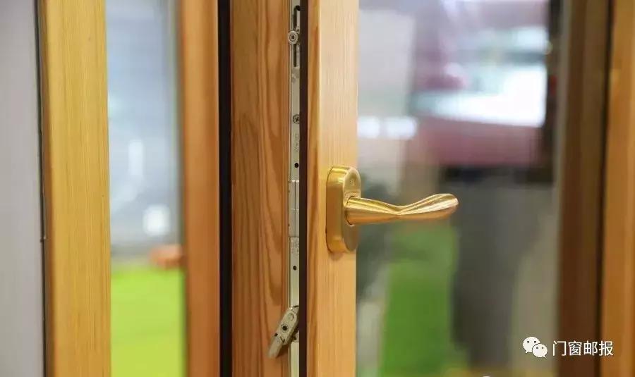 铝包木窗十大名牌,国内铝包木门窗十大名牌