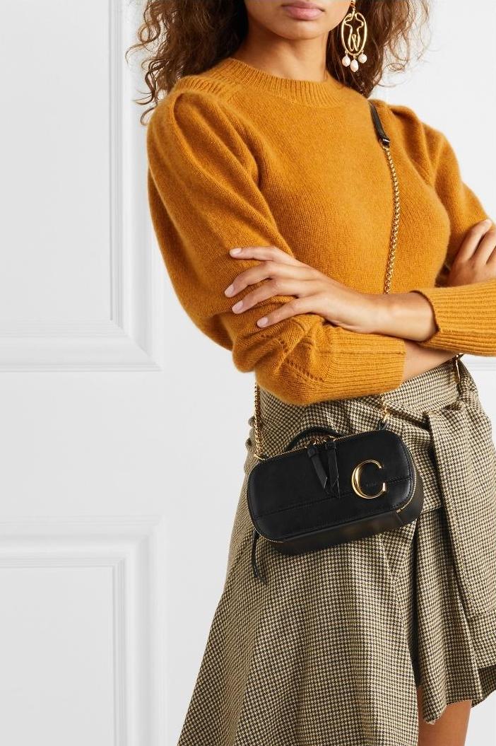 表面光鲜亮丽的时装编辑们，背地里竟然都在买这些？