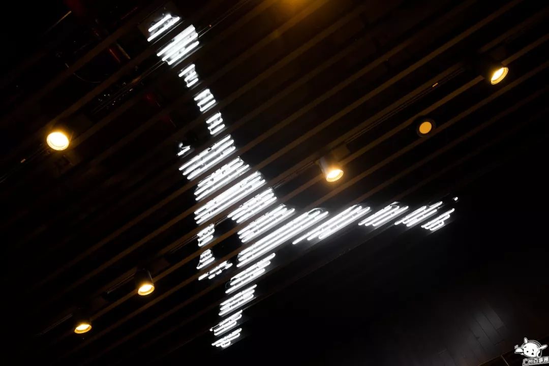 aj店现在都有哪些实战球鞋,广州最大的aj鞋专卖店