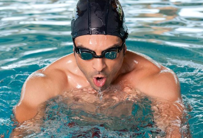 不用针灸怎么能治好颈椎病,可以治愈颈椎不舒服的运动