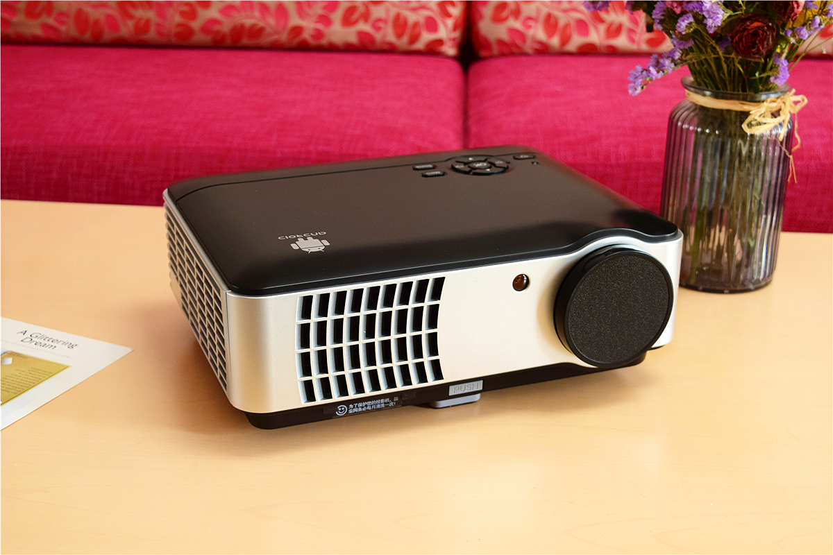 瑞格尔rd806投影机可以连wifi吗,瑞格尔rd806投影机能连手机吗