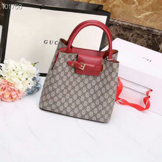 酷奇绣花马丁方包,酷奇新款包包