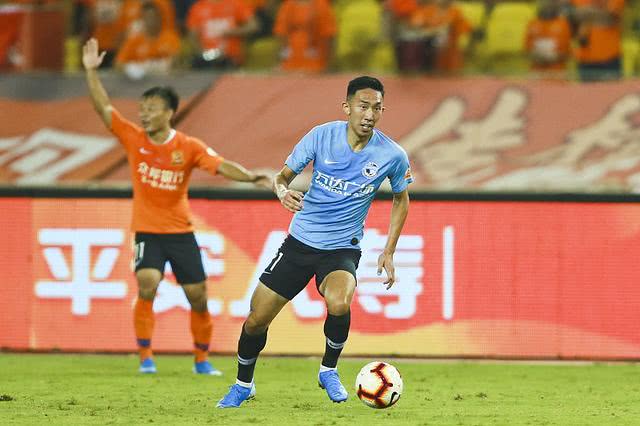 2023中超联赛球队全家福,中超大连人照片