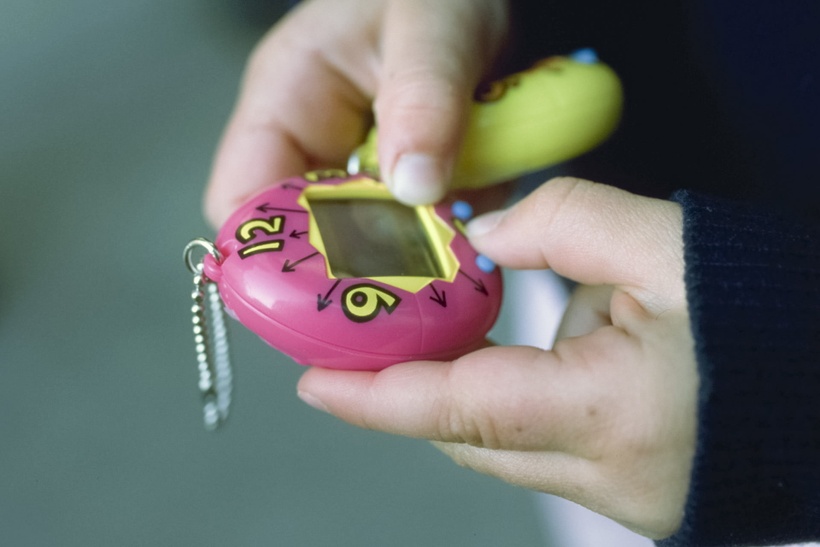 一个非常“90年代”的死亡——拓麻歌子之墓