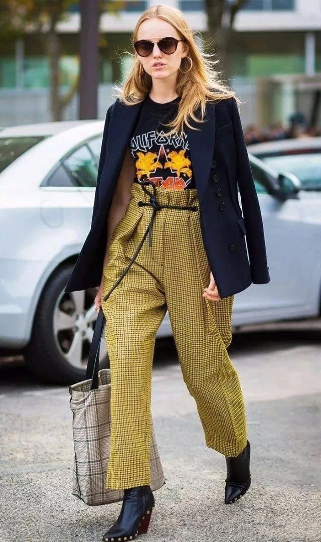 显瘦遮肉裤型宽松百搭休闲萝卜裤,今年最火的萝卜裤显瘦