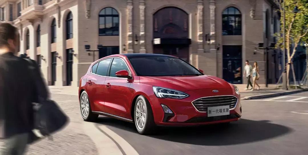 福克斯ecoboost180两厢active劲潮型,福克斯active是suv吗