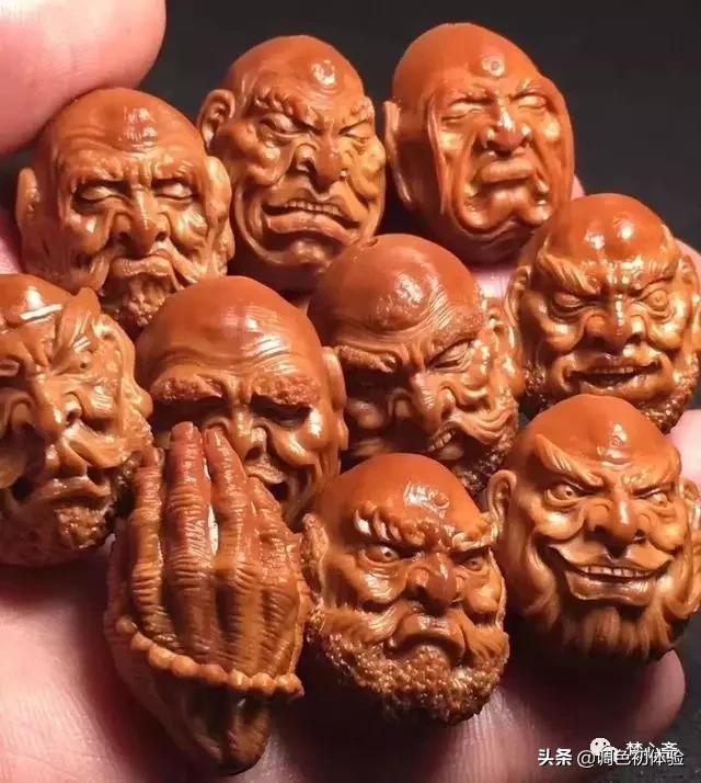 玩橄榄核要有技巧,橄榄核雕什么题材好