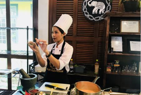 泰国普吉岛自驾游攻略2015视频,泰国普吉岛旅游攻略自由行