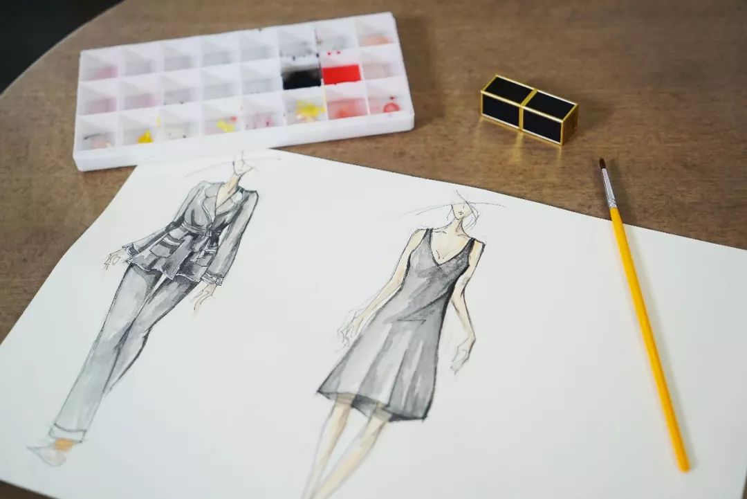 内衣世界里的秘密，她用十年去探索