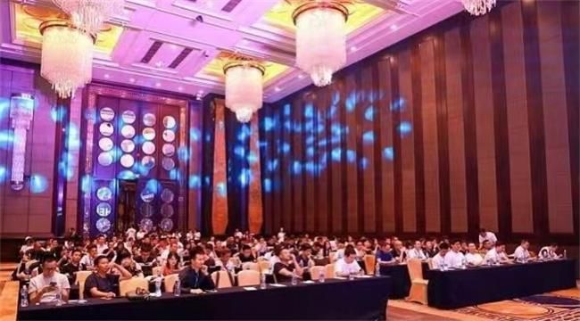 年会注意事项和策划,新年接好运