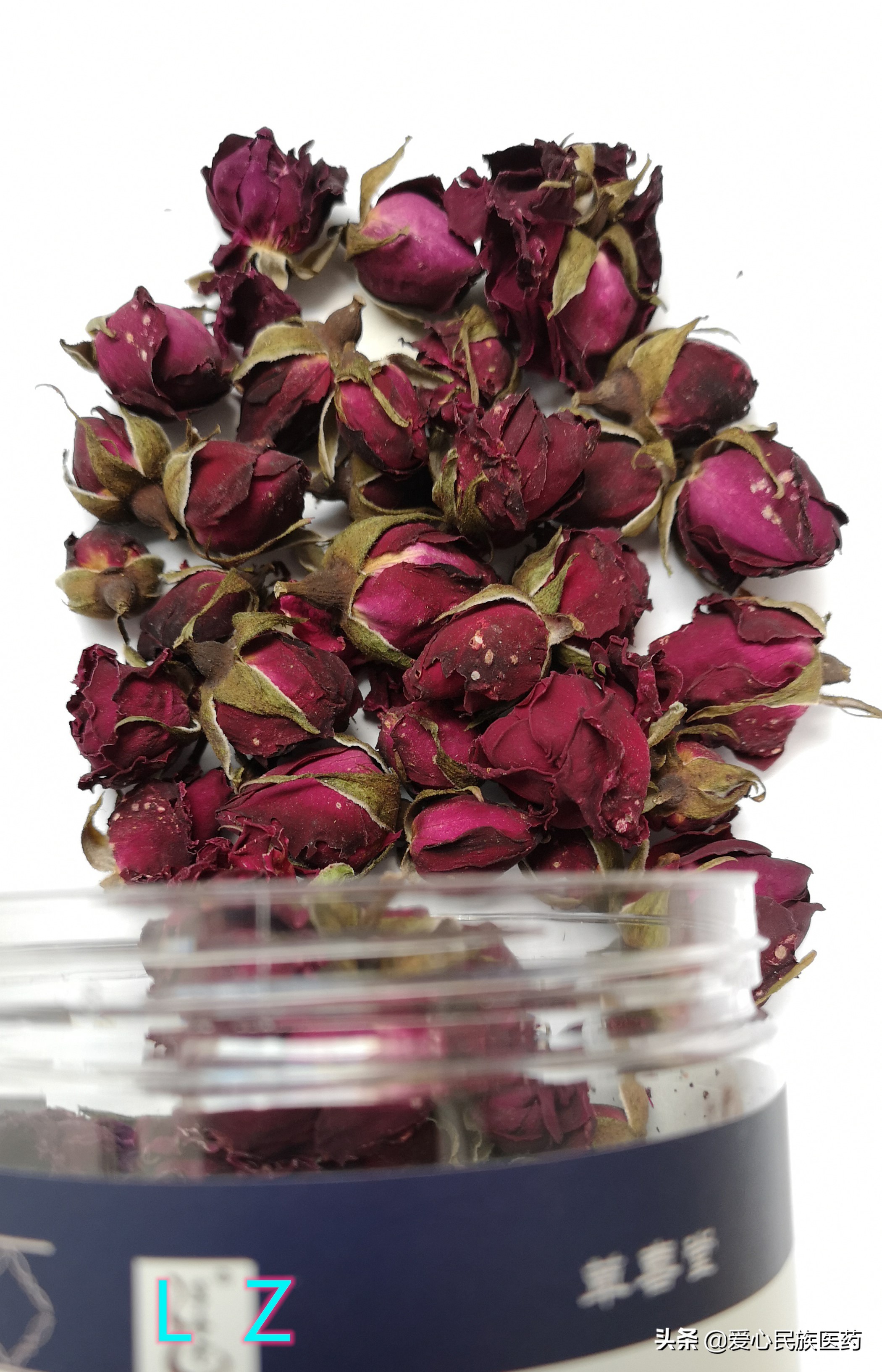 泡玫瑰花喝一次添加几个玫瑰,泡玫瑰花喝有什么效果