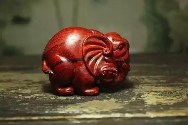 不同雕件的寓意是什么,翡翠雕件龙什么寓意