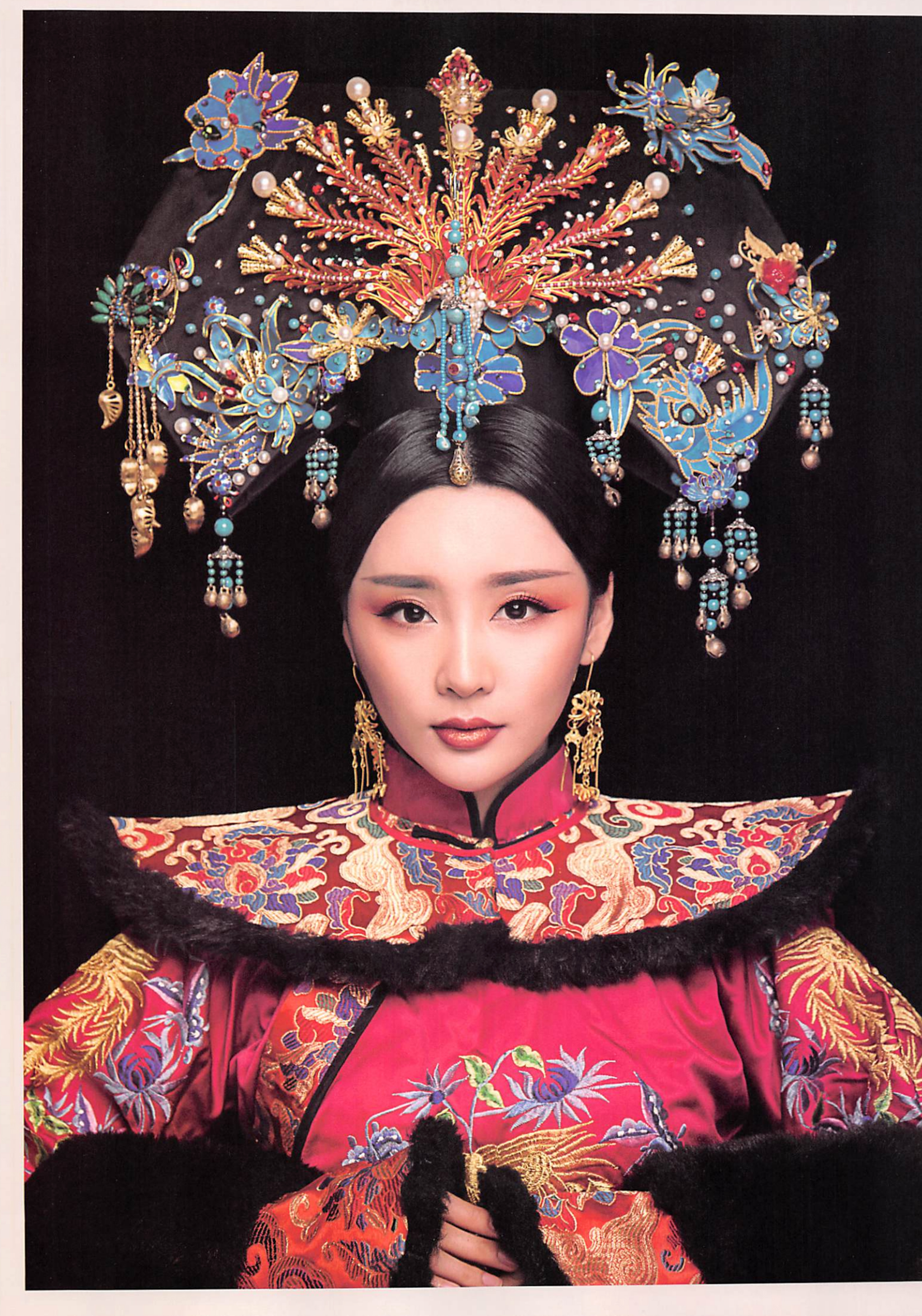 楝撳奖绾㈠,涓浗椋庣殑鍙ら浜虹墿姝ｈ劯鎵嬬粯