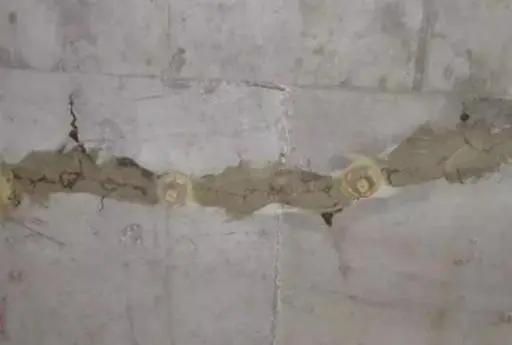 混凝土楼板开裂的修补方法,农村混凝土楼板开裂怎么解决