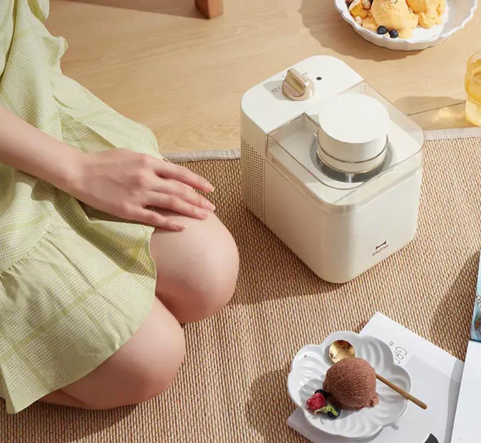 冰淇淋机该怎么做冰淇淋,如何使用冰淇淋机制作冰淇淋