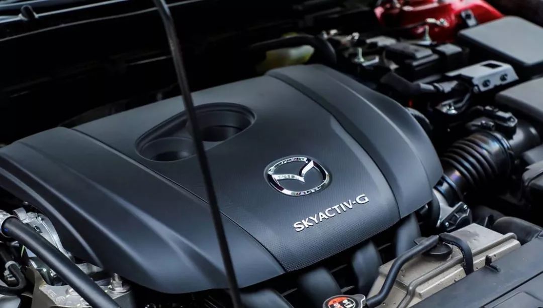 马自达试驾视频2020cx-4,马自达cx-4新款优点与缺点