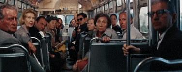 四岁孩子上下楼梯不稳其他正常,爬楼梯对孩子的前庭失调有帮助吗