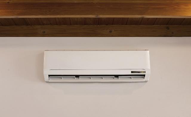 婴儿夏天脖子淹红抹什么,宝宝夏天淹脖子擦什么