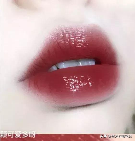 涂mac嘴巴辣,涂mac小辣椒的美女