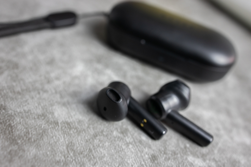 razer雷蛇北海巨妖v3x耳机测评,雷蛇耳机razer战锤狂鲨双核版v2