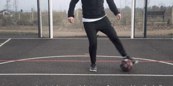 两次变向超炫过人技巧,5个初学者必会的实战过人技巧