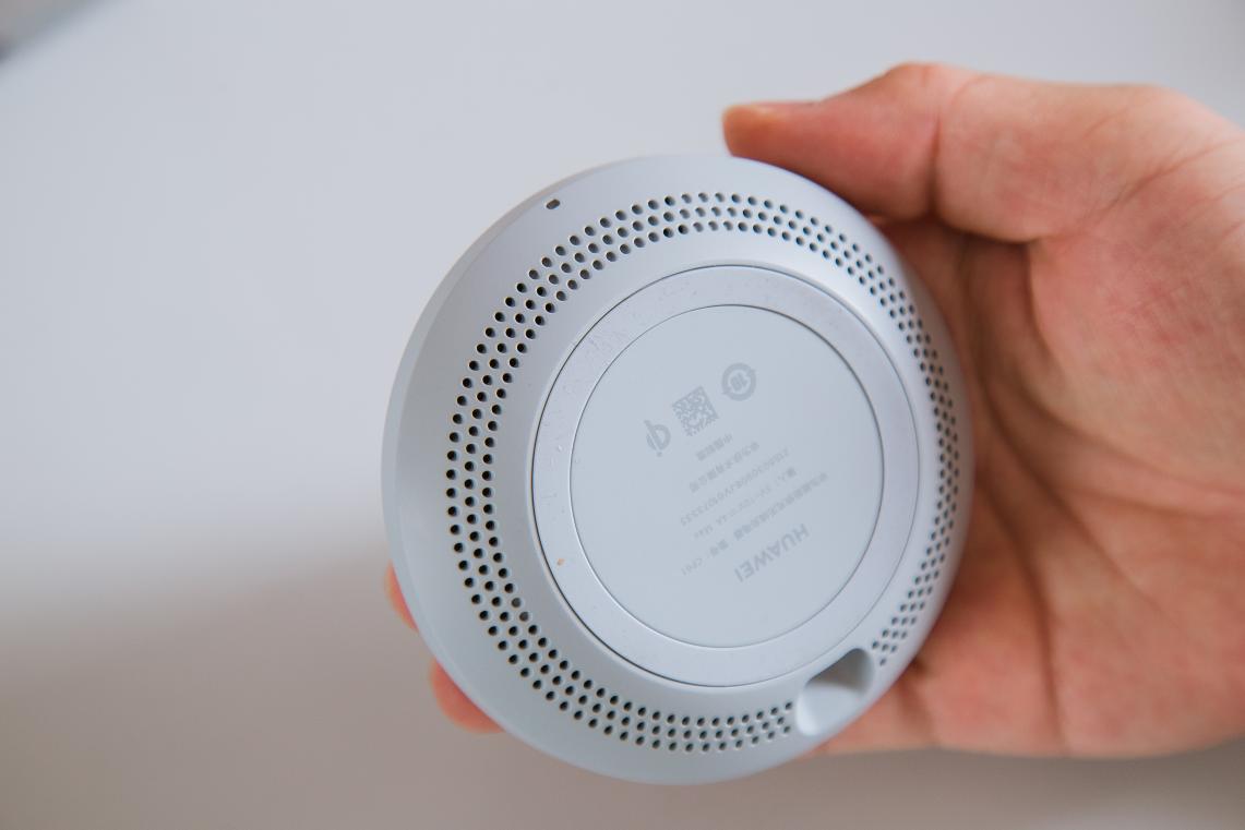 都有无线充电技术，华为OPPO小米实测对比，差距有多大？