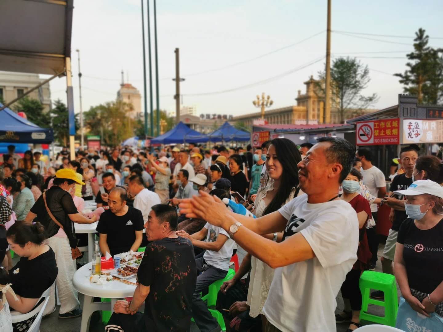 铁岭新玛特网红夜市,新玛特夜市美食