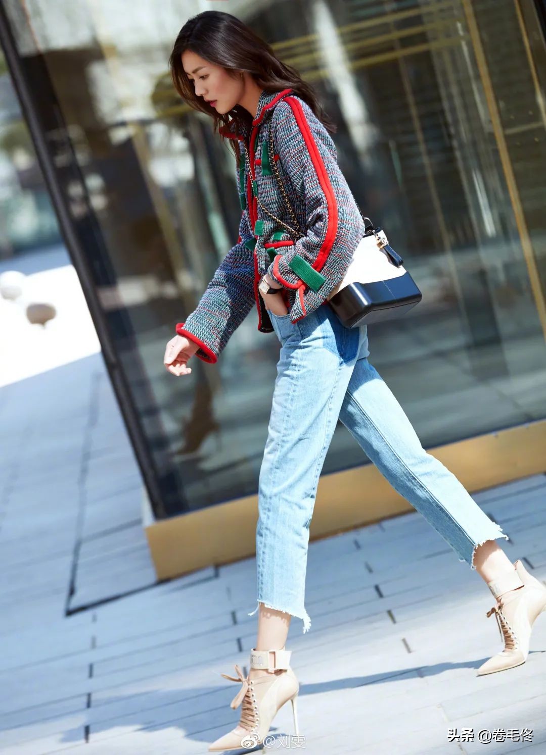 女生必须要学会的几个拍照小技巧,女神拍照技巧与角度和p图