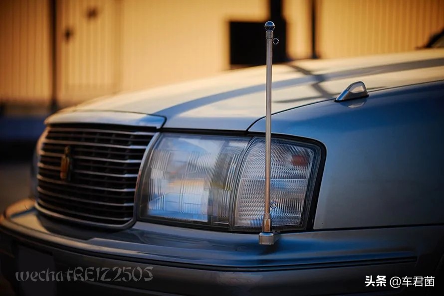 情怀皇冠老车经典语录,情怀老车06年皇冠