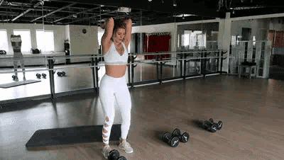 你想拥有曼妙身姿吗,怎么练纤细手臂线条