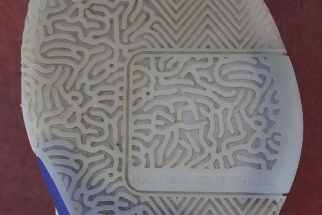 匹克闪灵球鞋评价,匹克一体鞋舌实战球鞋测评