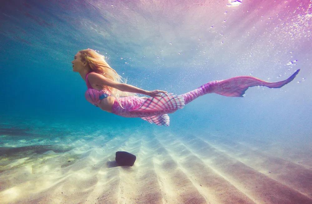 今夕有你丨99元双人票限时抢！免费写真、缘分墙、潮人趴…七夕来狂欢水世界占领你的主场