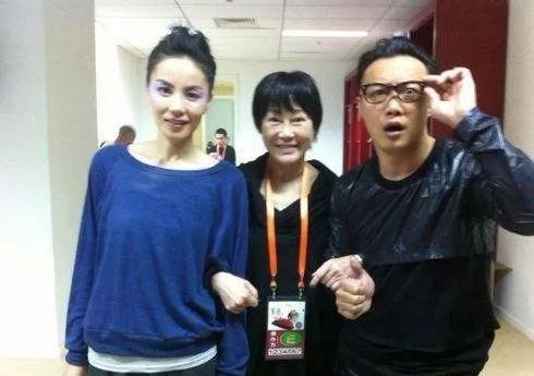 张艺兴跟杨天真合作什么时候结束,张艺兴与杨天真解约原因是什么