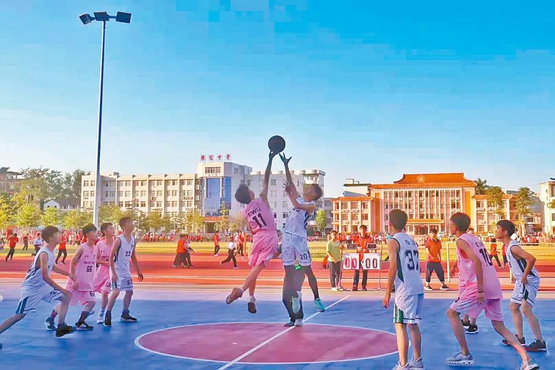 红耀泷江|罗定中学:风雨兼程一百一十载砥砺奋进建功新时代