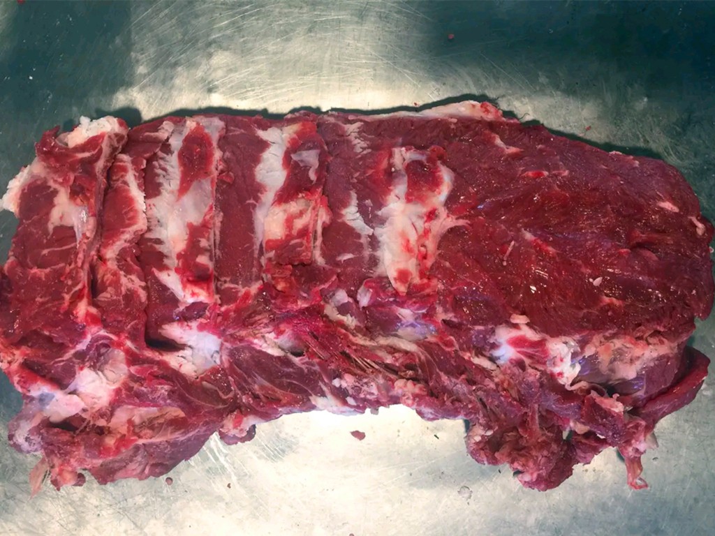 牛肉汤怎么做才能肉嫩汤鲜呢,好喝的牛肉汤家常做法