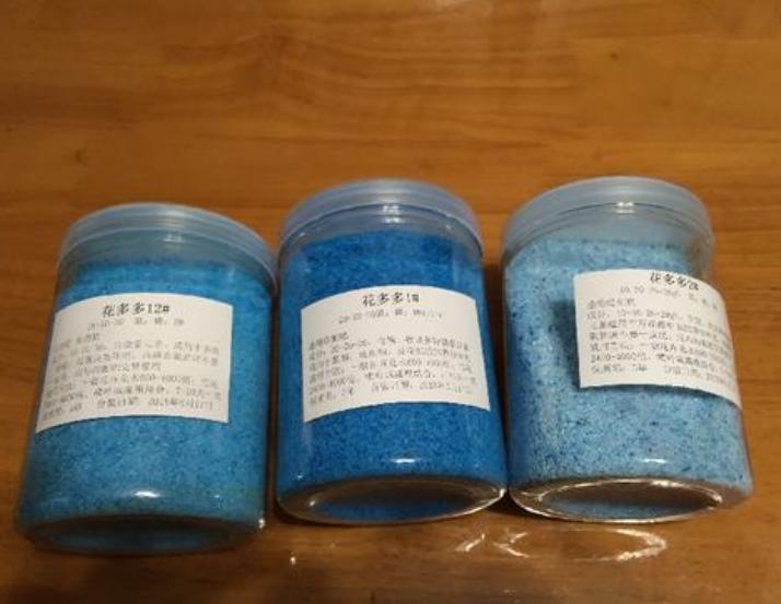 用花多多好还是用磷酸二氢钾好,花用磷酸二氢钾还是硫酸亚铁
