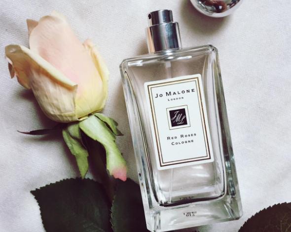 气质女人必备的5款香水,女生用高级感满满的大牌香水