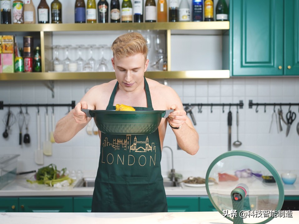 没有一口好锅,如何展现我大厨的手艺,七层昂贵涂层就为一口好锅