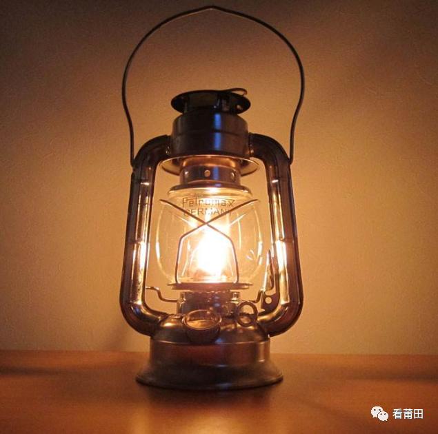 从黑暗走向了光明,从黑暗走向光明的事例