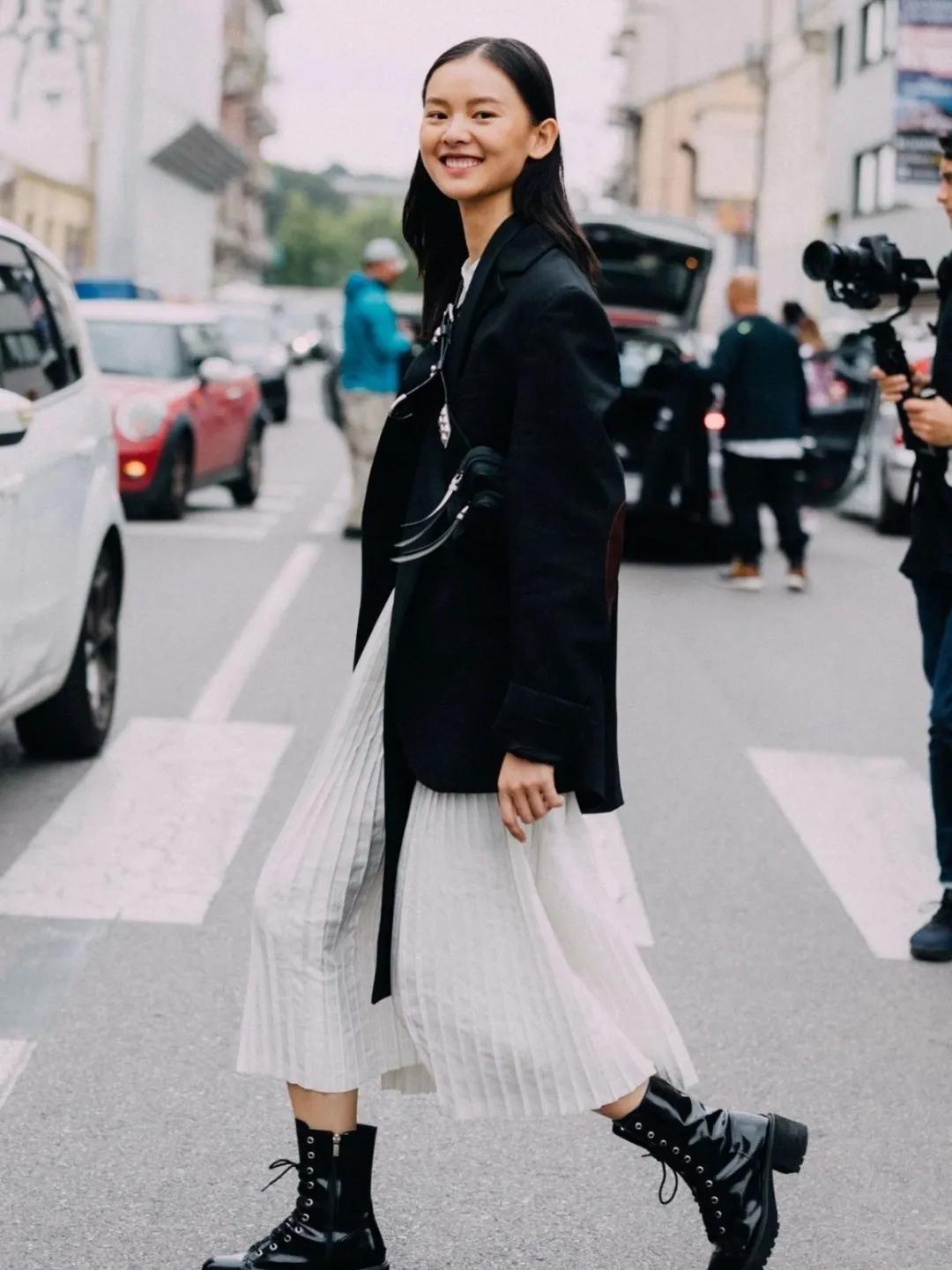 春季西装外套怎么穿出时髦感,西装外套最帅气的搭法春天必穿