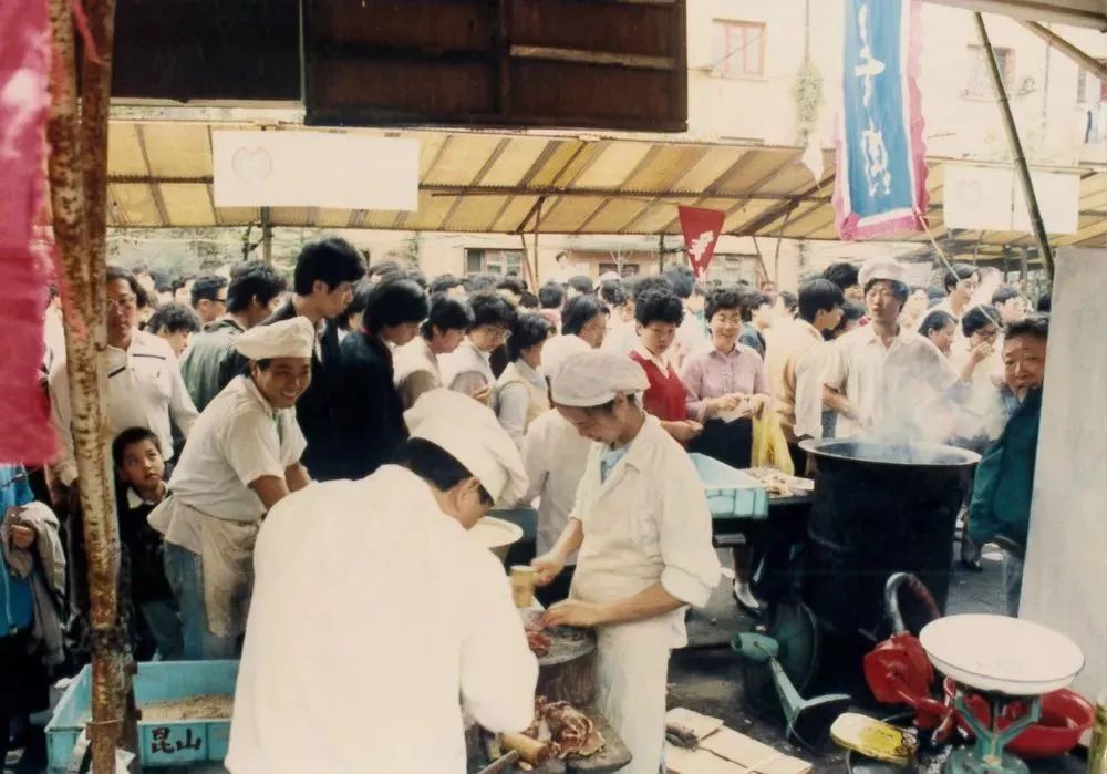 新疆天山一条街,天山一条街简介