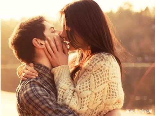 花际里｜奇怪的知识增加了：哈？接吻可治病？